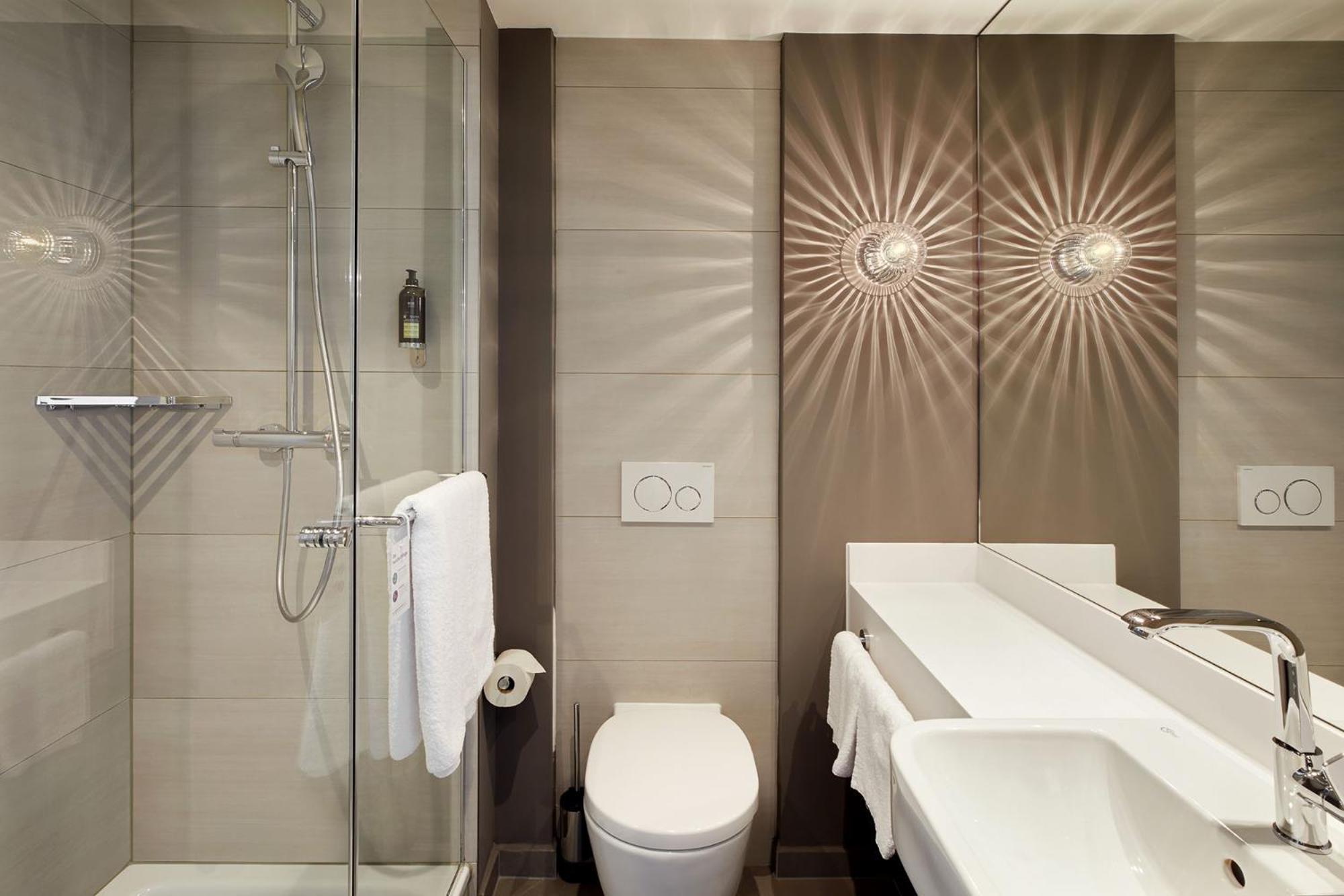 Premier Inn Hamburg City Zentrum Zewnętrze zdjęcie